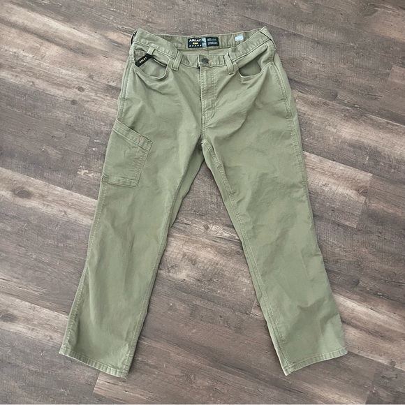 Ariat Men's Khaki Cargo Pants - Picture 1 of 3